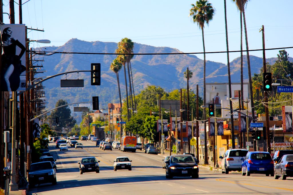 %C4%90%E1%BA%A1i l%E1%BB%99 ho%C3%A0ng h%C3%B4n Sunset Boulevard