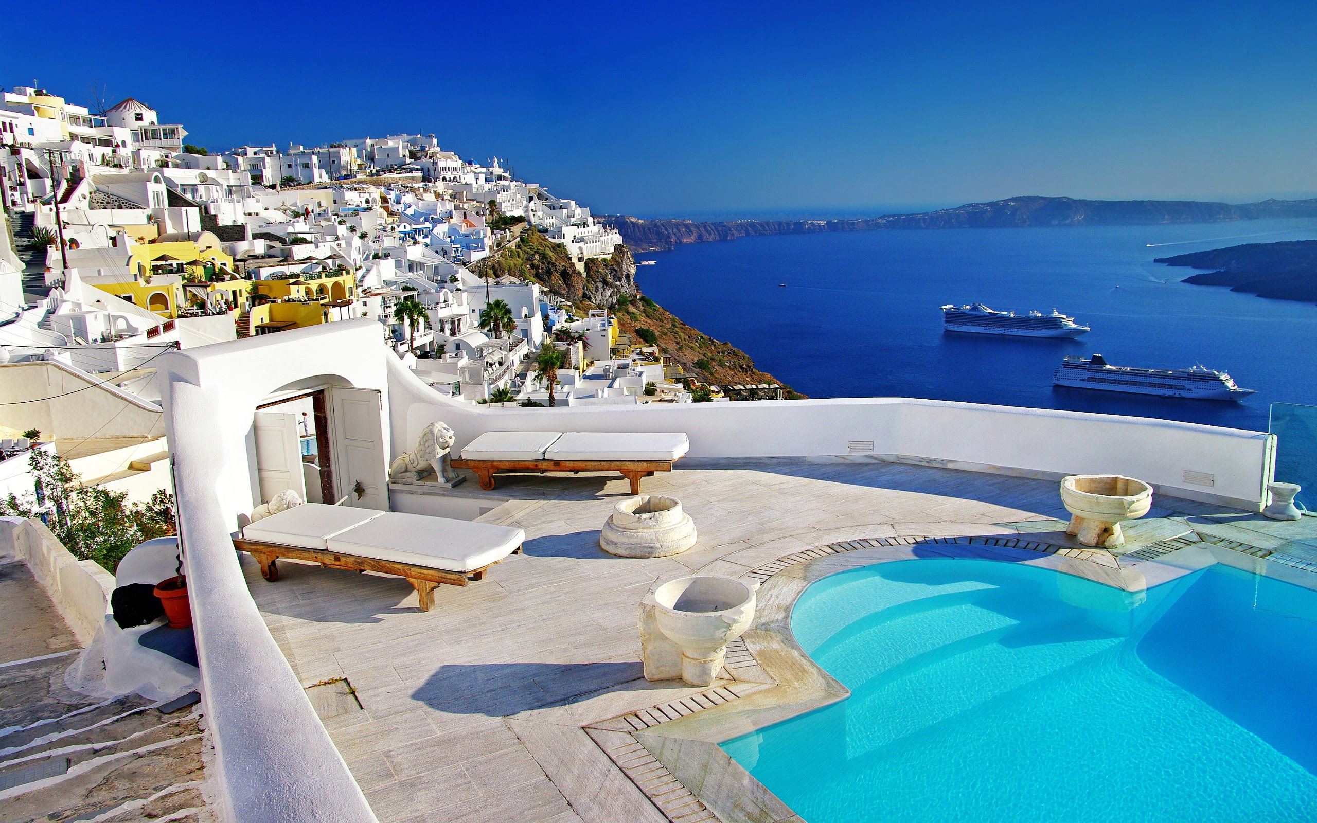 1. Santorini
