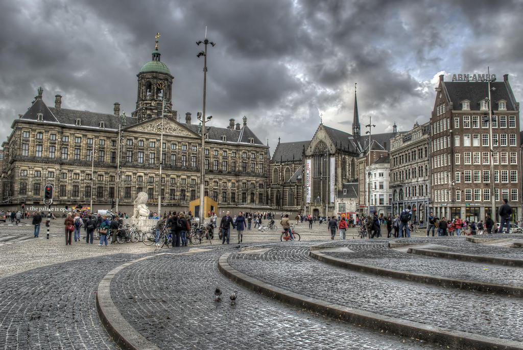 10. Qu%E1%BA%A3ng tr%C6%B0%E1%BB%9Dng Dam