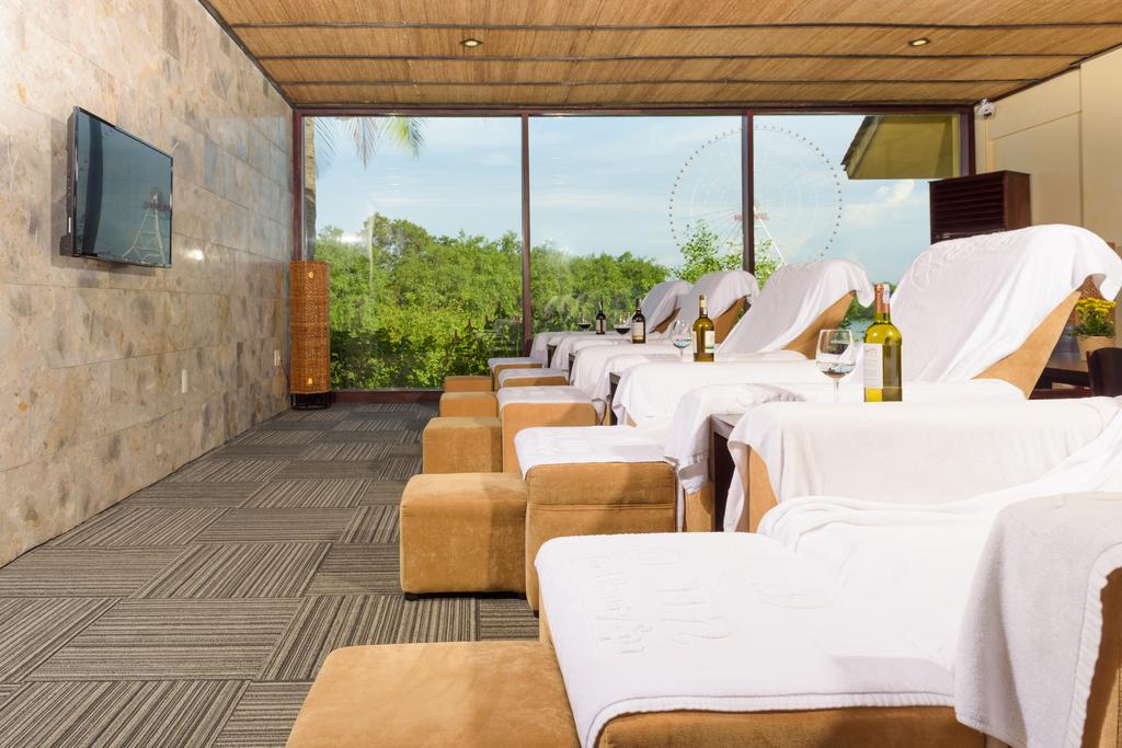 blossom-resort-hai-chau-da-nang