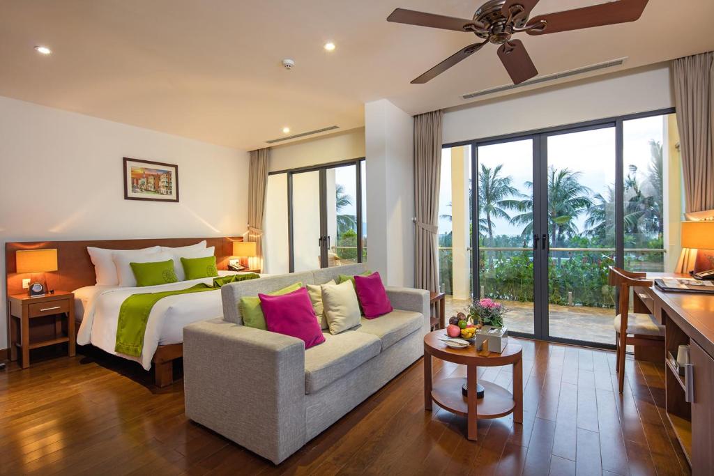 review-cam-ranh-riviera-beach-resort-spa-2