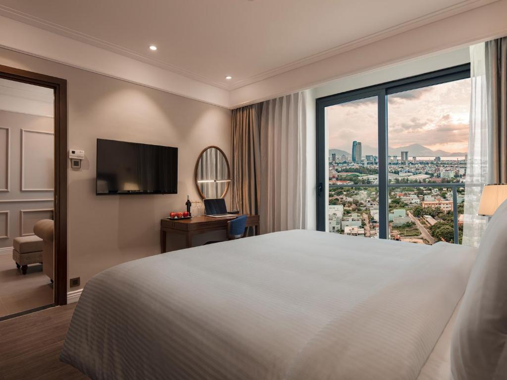altara-suites-da-nang-by-ahg-1