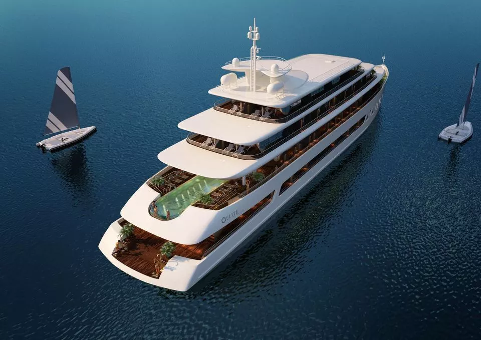 review-cac-du-thuyen-o-Ha-Long-1