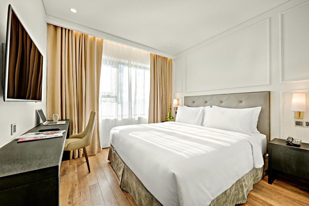 wyndham-danang-golden-bay-6