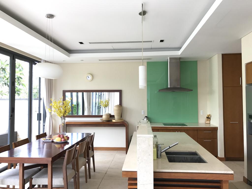 biet-thu-be-boi-4-phong-ngu-1
