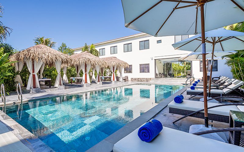 Olalani-Resort-and-Condotel-Da-Nang-gia-phong