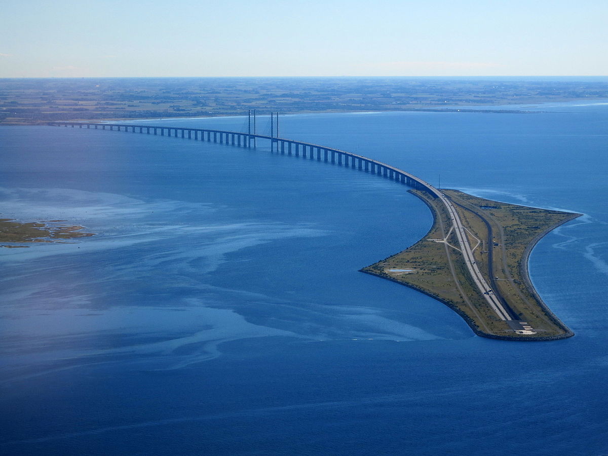 13. c%E1%BA%A7u Oresund