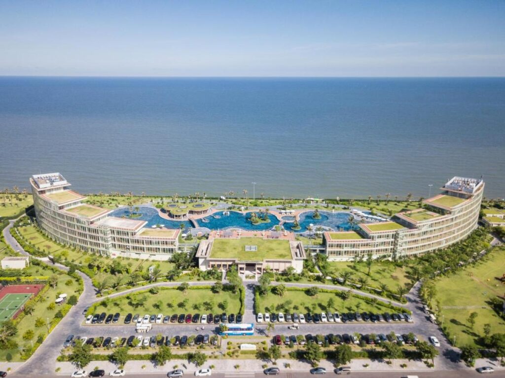 voucher-combo-flc-ha-long-sam-son-quy-nhon-1