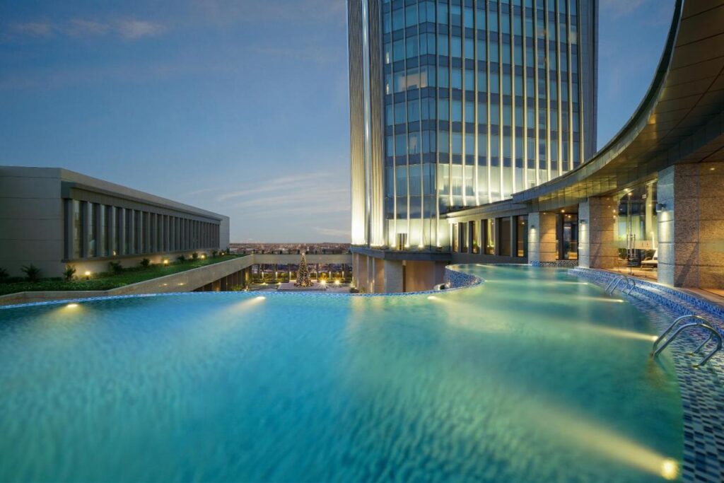 review-khach-san-5-sao-ha-tinh-cao-cap-8