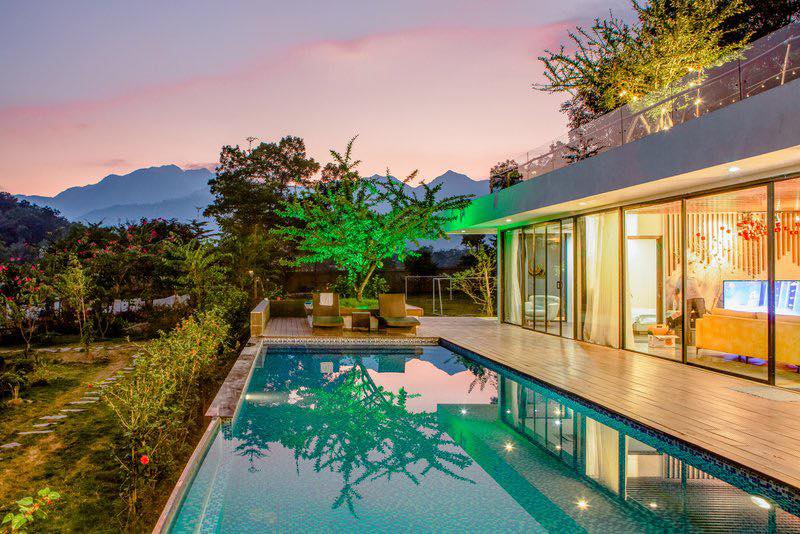 -villa-lplus-mansion-kim-boi-villa-1