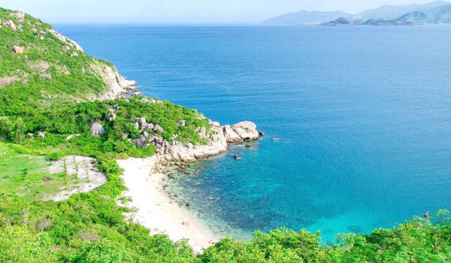 khach-san-resort-o-binh-ba-tot-nhat-1