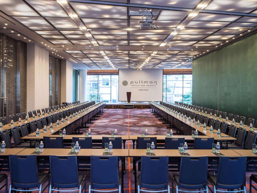 review-khach-san-pullman-sai-gon-centre-khach-san-5-sao-chuan-quoc-te-1