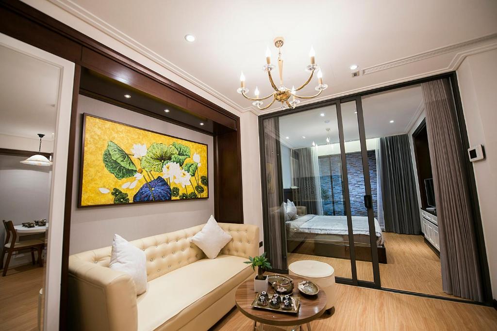 Hong Gia Tue Apartment 1