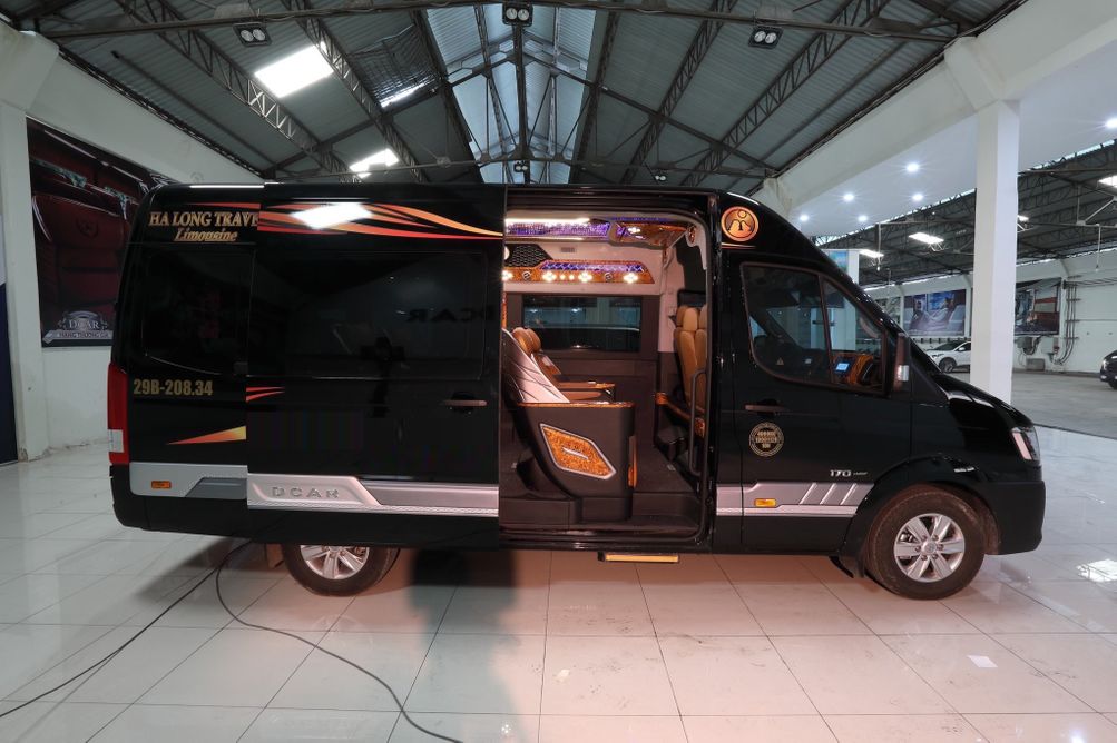 nha-xe-ha-long-travel-limousine-ha-long-di-ha-noi-1