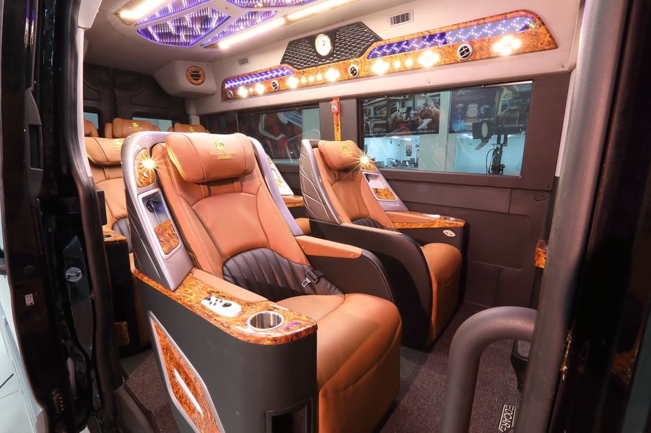 nha-xe-ha-long-travel-limousine-ha-long-di-ha-noi-3