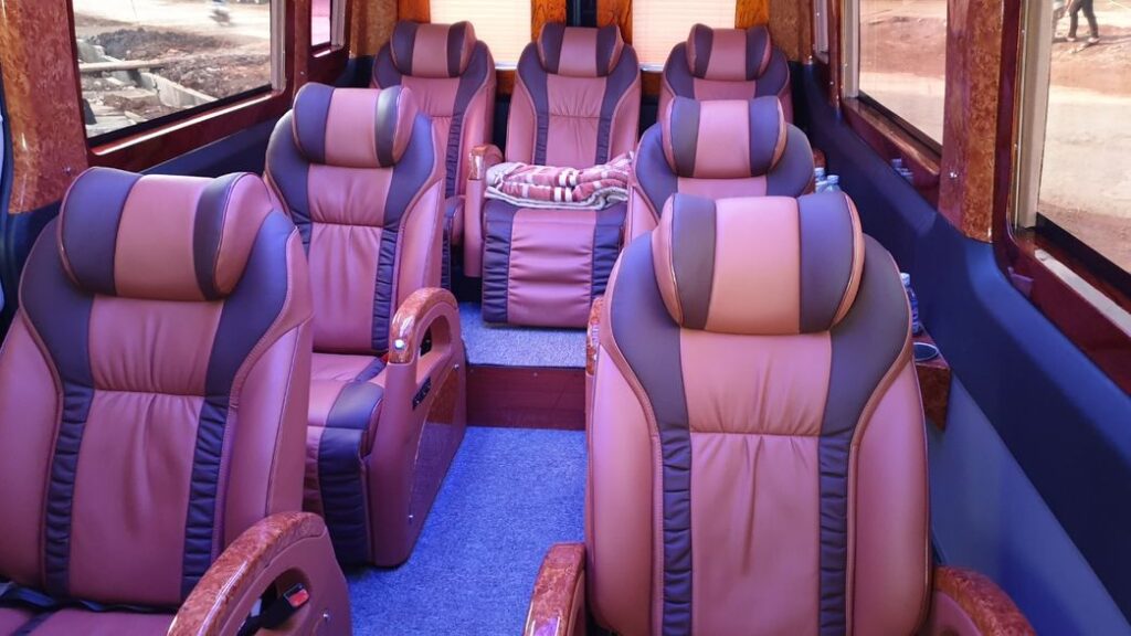 nha-xe-xuan-trang-limousine-ha-noi-di-moc-chau-2