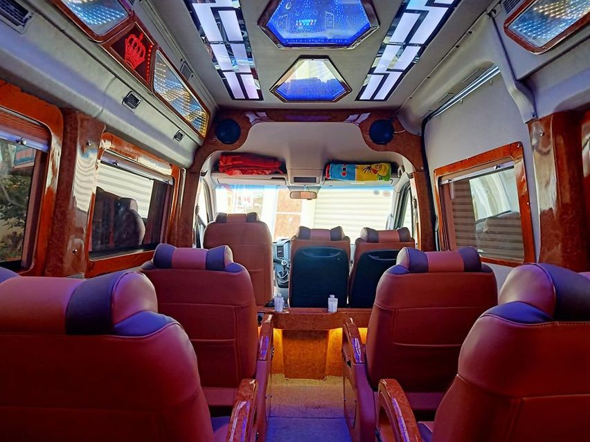 nha-xe-xuan-trang-limousine-ha-noi-di-moc-chau-3
