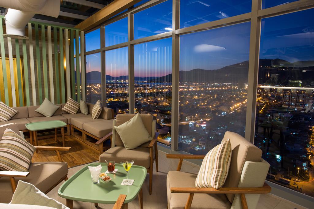 Fusion-Suites-Son-Tra-Đa-Nang