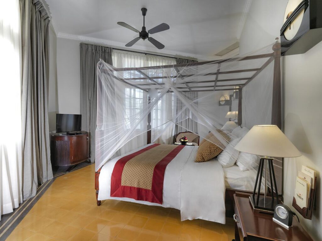 giá phòng khách sạn ở huế