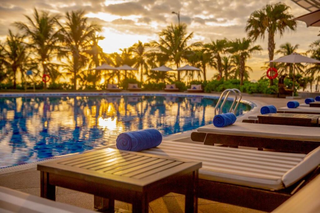 review-khach-san-grand-tourane-hotel-da-nang-1