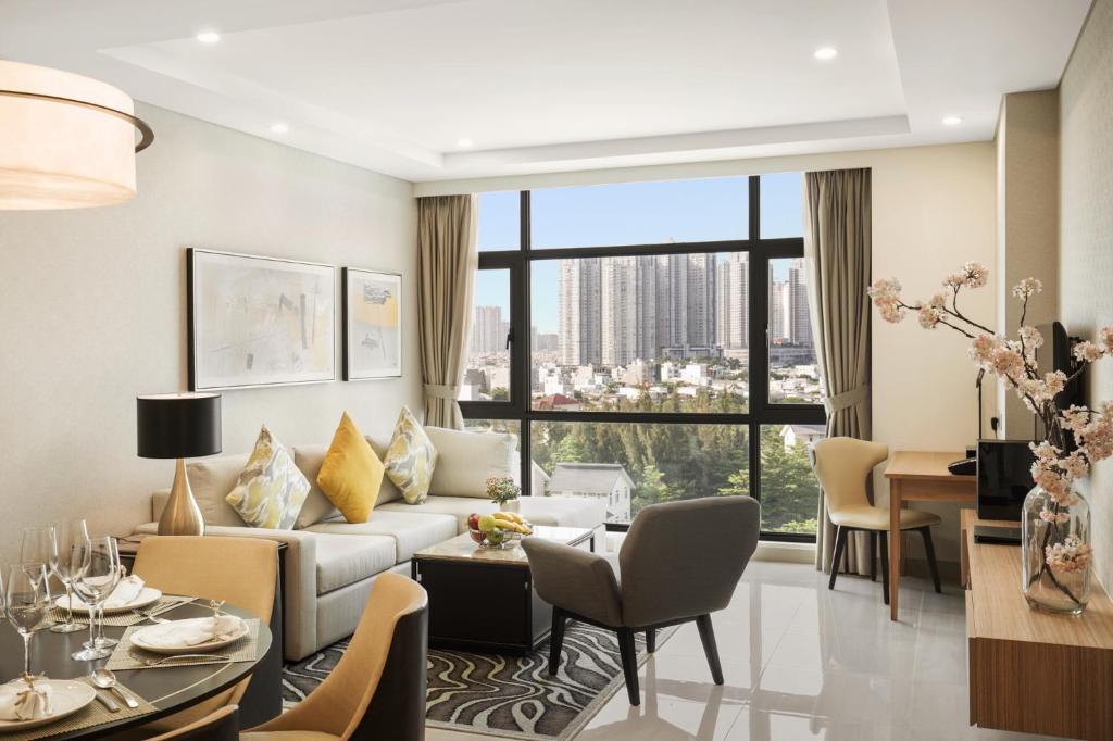 oakwood-residence-saigon1