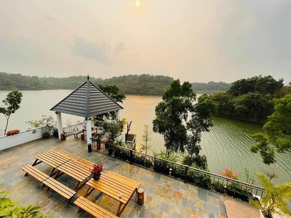 review-biet-thu-thien-nga-son-tay-ha-noi-cho-thue-8