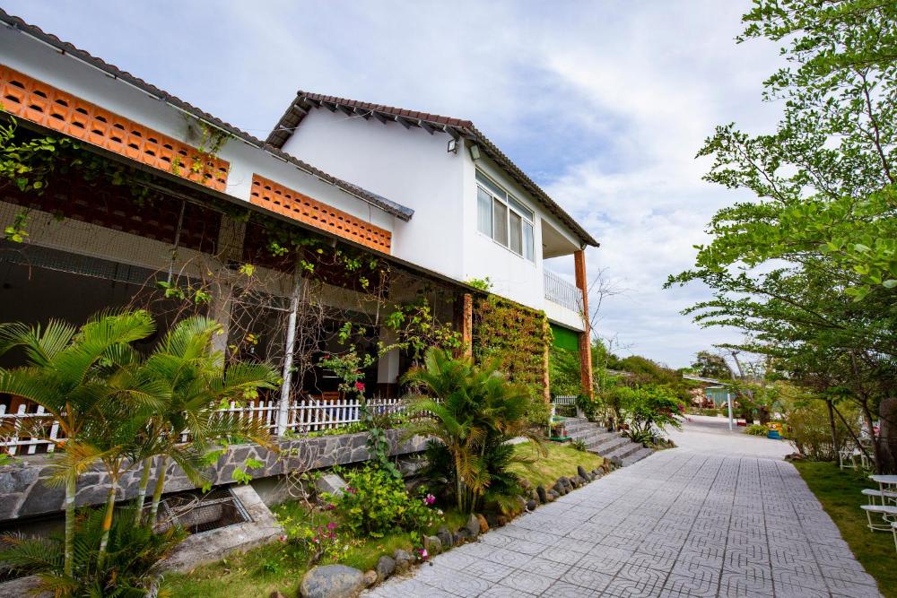 review-top-10-khach-san-tai-can-gio-sai-gon-23