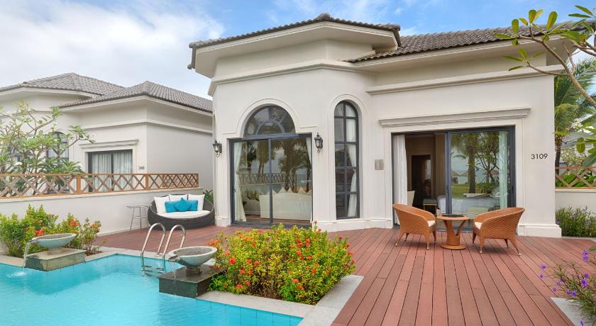 bang-gia-vinpearl-discovery-phu-quoc-2