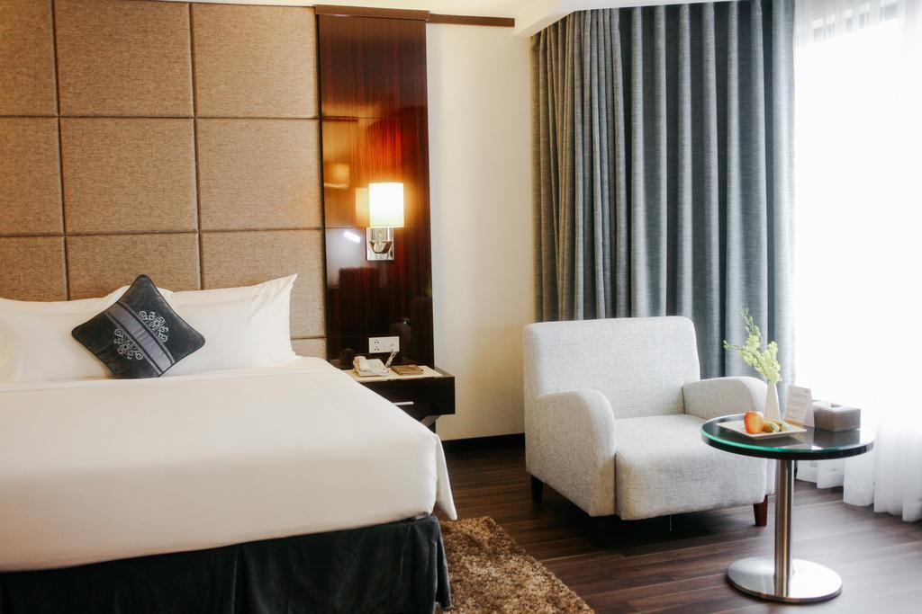 central-luxury-ha-long-6