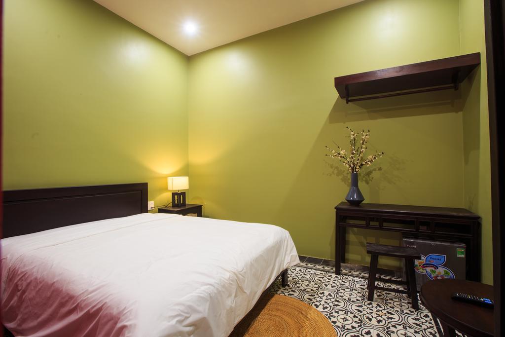 yellow-villa-28