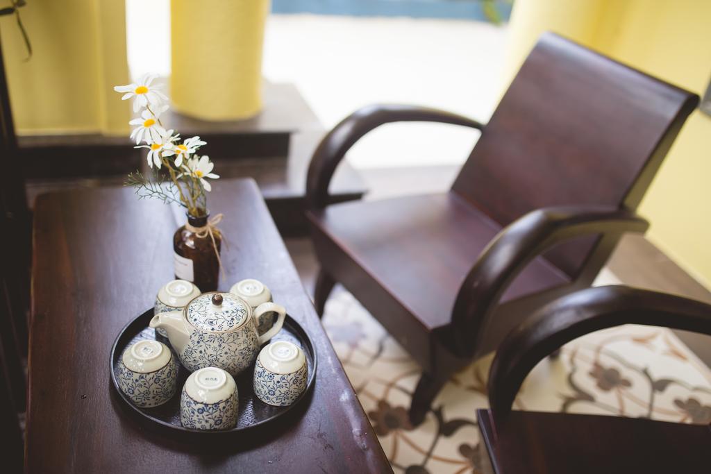 yellow-villa-14