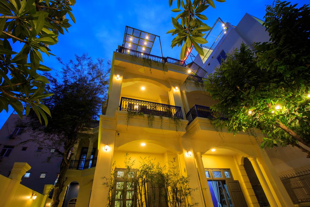 yellow-villa-17