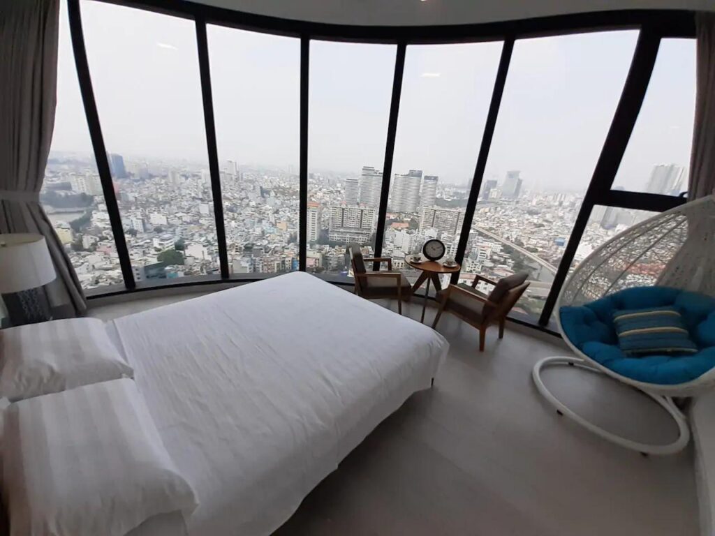 cho-thue-can-ho-chung-cu-2pn-vinhomes-golden-river-sai-gon