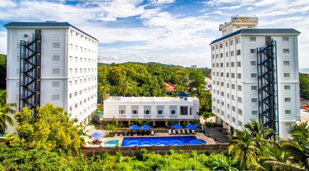 top-10-khach-san-resort-tai-hon-thom-phu-quoc-29