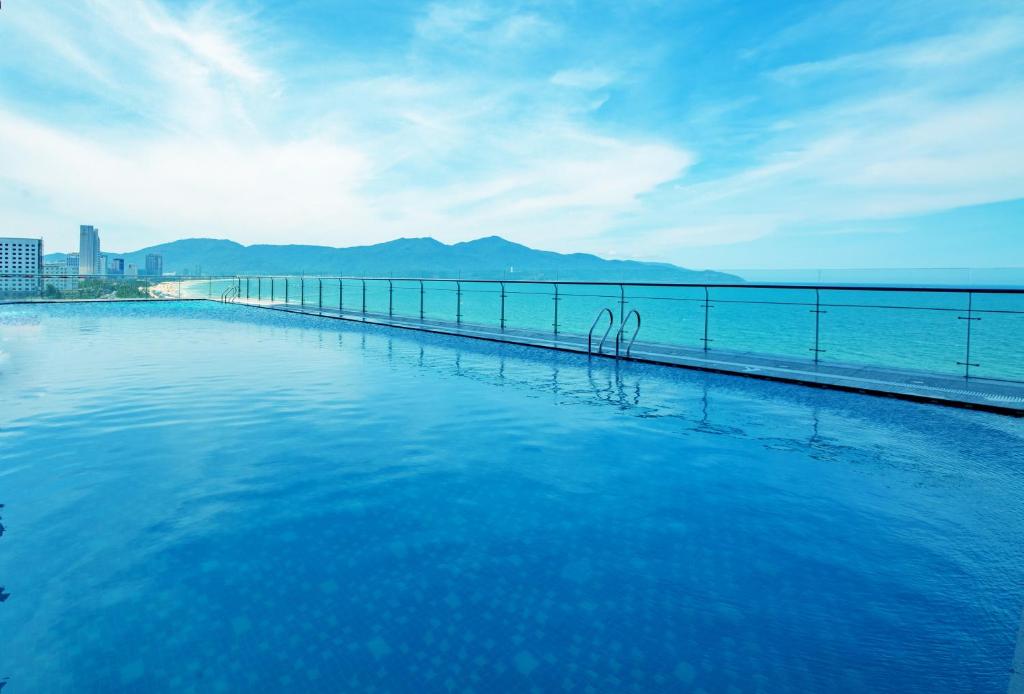 muong-thanh-luxury-da-nang-hotel-8