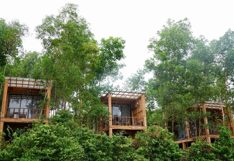 220c0w000000kshdj5A26 R 960 660 R5 D