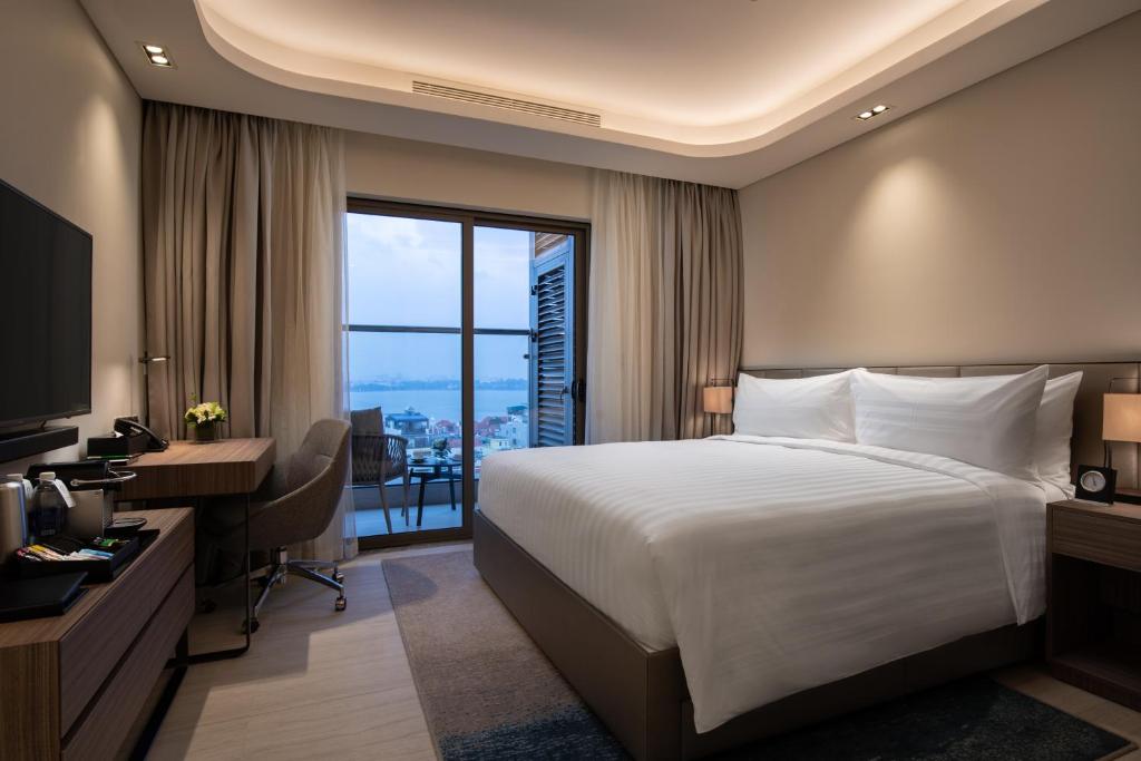 oakwood-residence-hanoi1