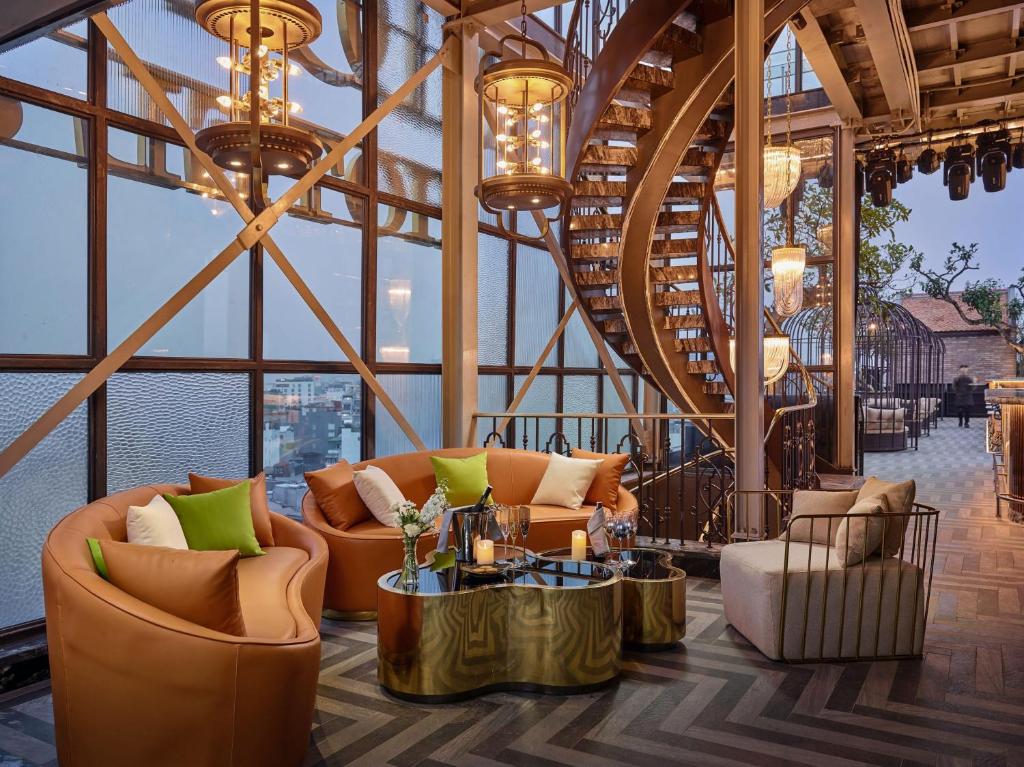 peridot-grand-luxury-boutique-hotel-12