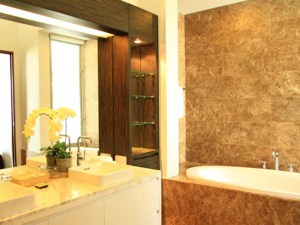 267905 13060611140012654027