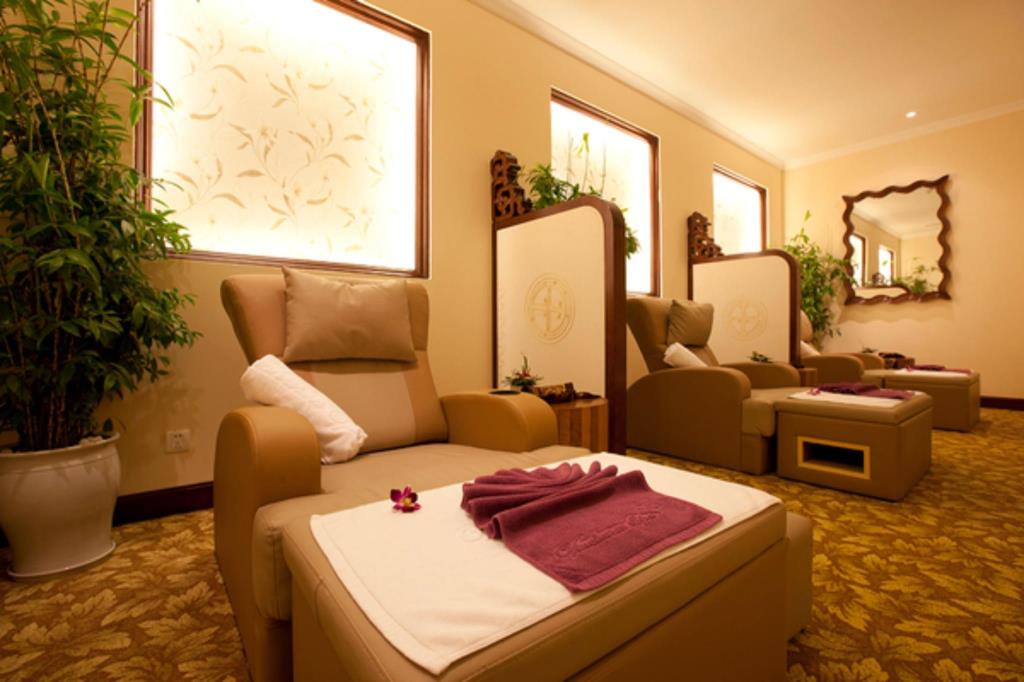 akoya-spa-resort-villas-ngu-hanh-son
