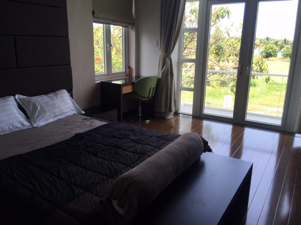 luxury-villa-12