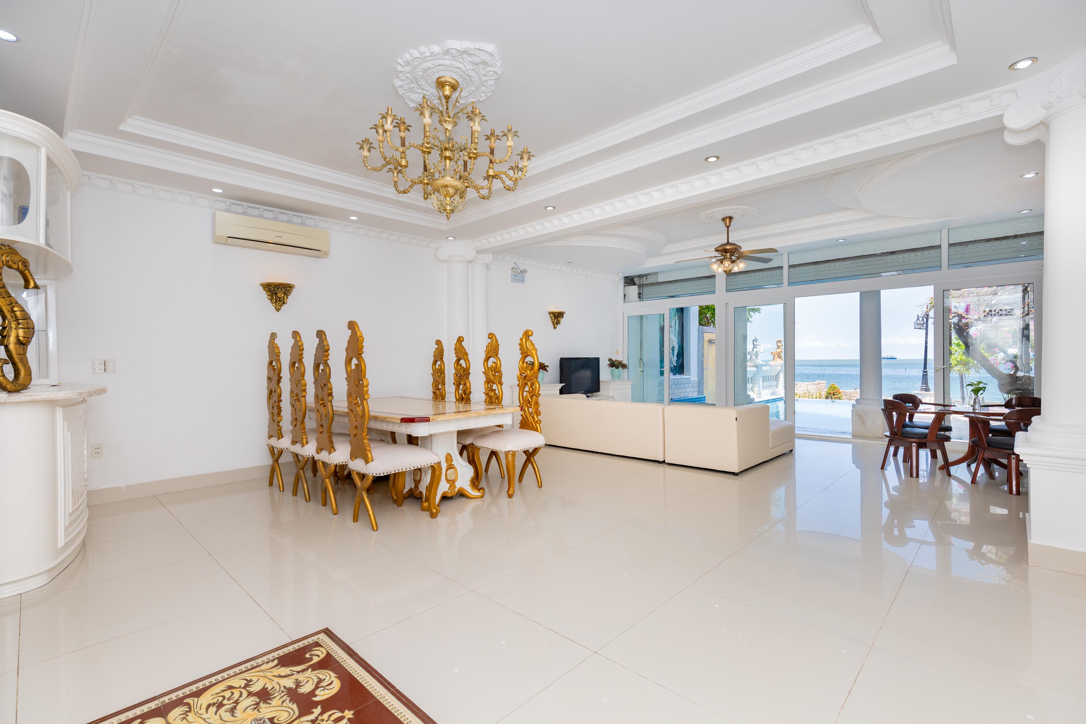 review-khach-san-premier-residences-phu-quoc-emerald-bay-9