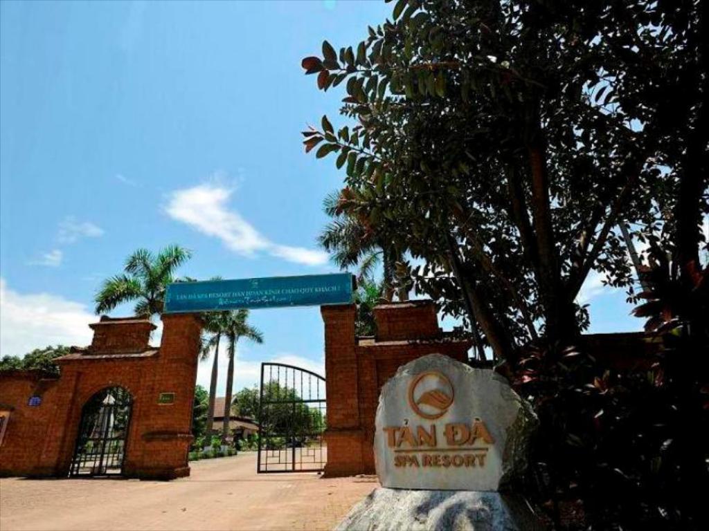 gia-tour-du-lich-tan-da-resort-tron-goi