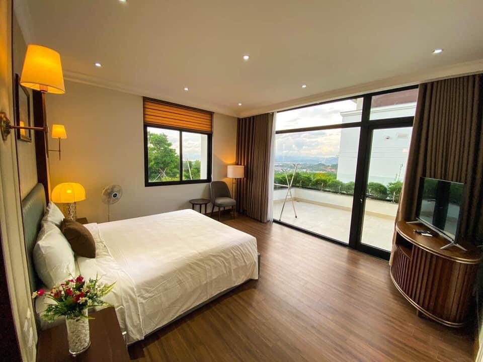 review-khach-san-premier-residences-phu-quoc-emerald-bay-10