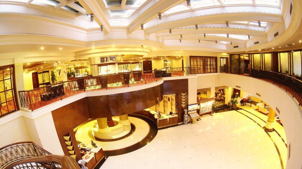 khach-san-tai-mong-cai-dep-nhat-13