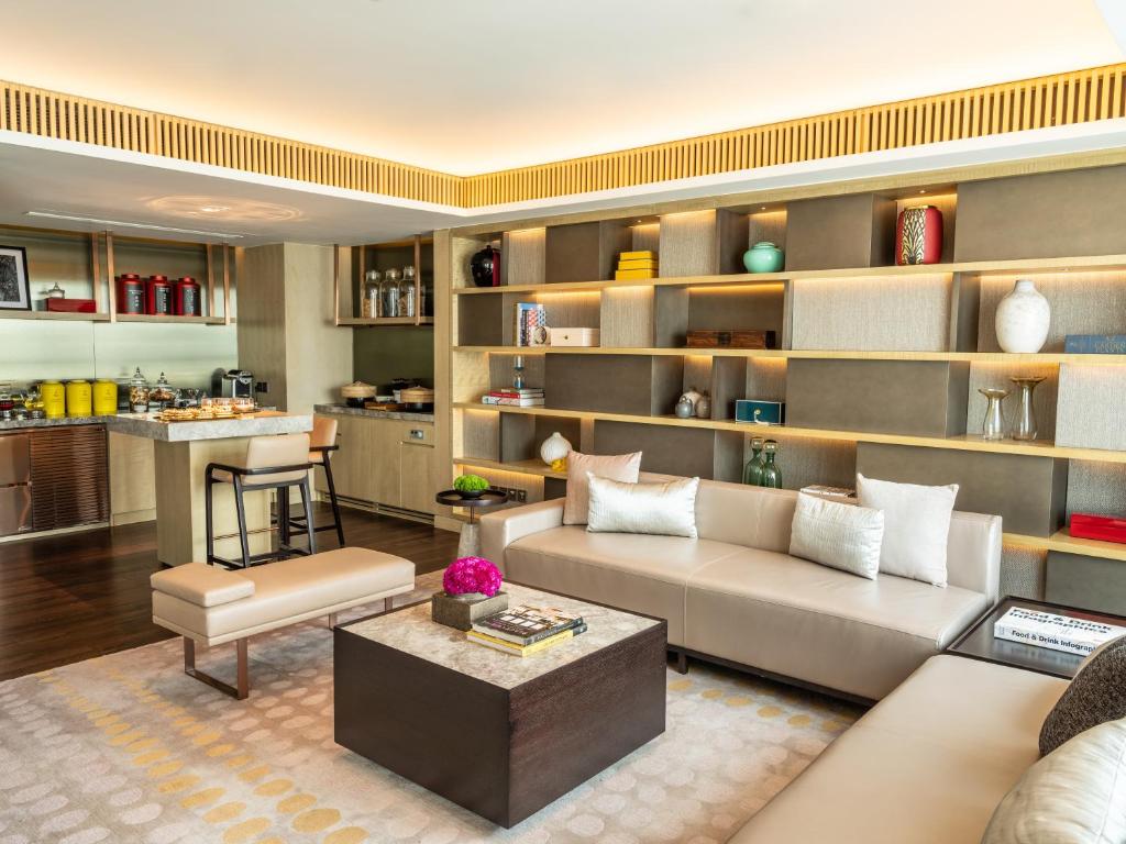 new-world-saigon-hotel-6