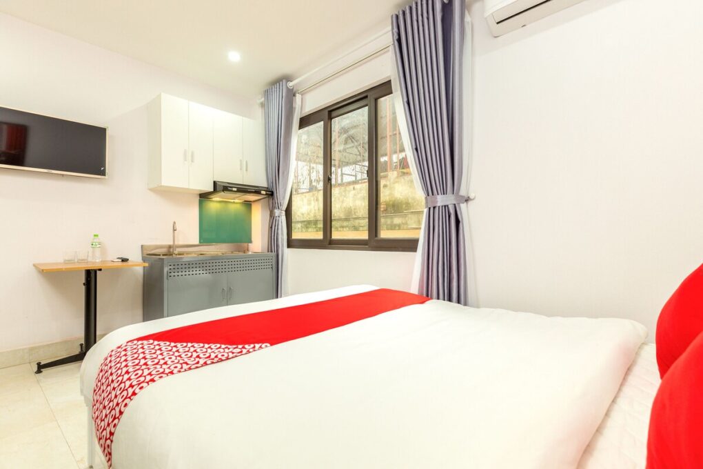 OYO 908 Park Homes Service Apartment 2 1