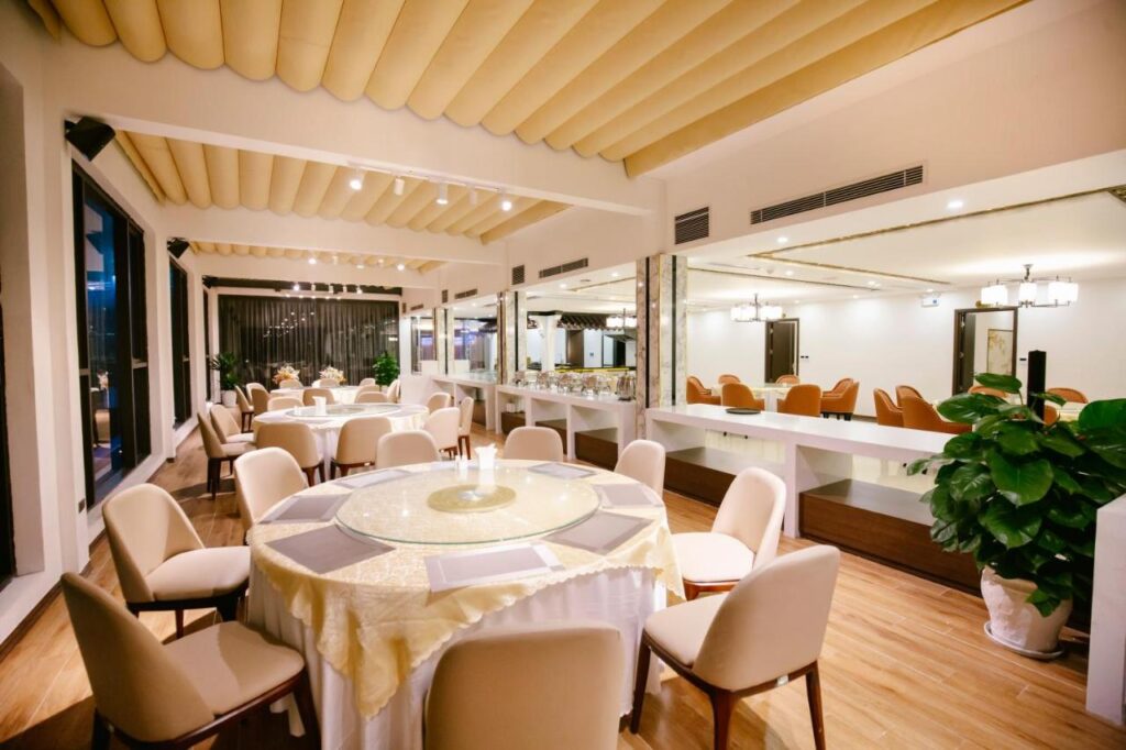 review-khach-san-5-sao-ha-tinh