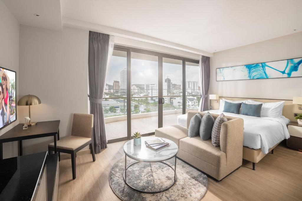 citadines-marina-halong-2