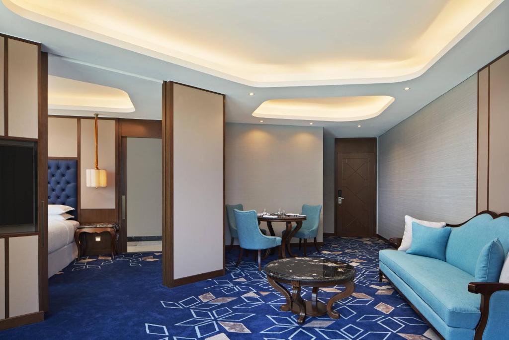 four- points-by-sheraton-danang-16